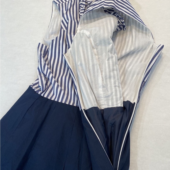 NWT Eliza J Navy Striped Ruffle Neck Sleeveless Dress Fit & Flare Midi Size 8 - Picture 3 of 3